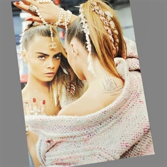 Chanel Jewelry Advertisement Vogue Magazine - Picture 1 of 1